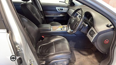 Lot 682 - 2012 JAGUAR XF LUXURY V6 AUTO
