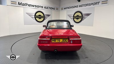 Lot 204 - 1991 ALFA ROMEO SPIDER 2.0