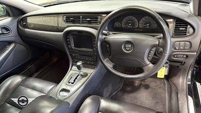 Lot 638 - 2004 JAGUAR S-TYPE V8 R AUTO