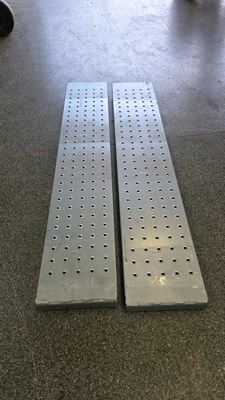 Lot 81 - RHINO RECOVERY LOADING RAMPS-HEAVY DUTY SWL 3 TON PER PAIR 5 FT LONG