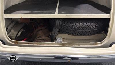 Lot 404 - 1963 MORRIS MINOR 1000
