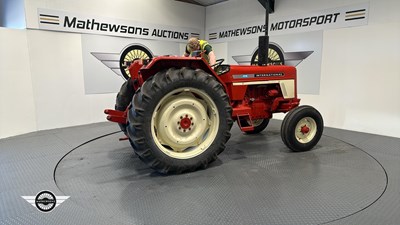 Lot 252 - 1976 INTERNATIONAL HARVESTER TRACTOR
