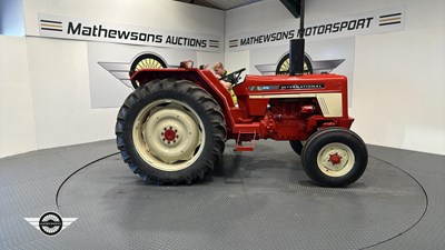 Lot 252 - 1976 INTERNATIONAL HARVESTER TRACTOR