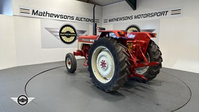 Lot 252 - 1976 INTERNATIONAL HARVESTER TRACTOR