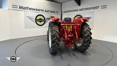 Lot 252 - 1976 INTERNATIONAL HARVESTER TRACTOR
