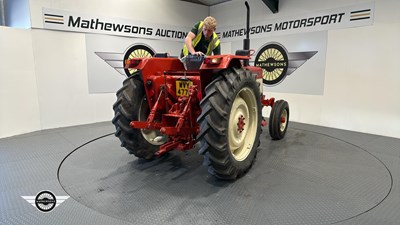 Lot 252 - 1976 INTERNATIONAL HARVESTER TRACTOR