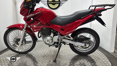 Lot 290 - 2004 HONDA NX 400