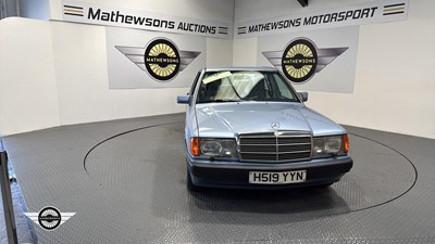 Lot 207 - 1991 MERCEDES 190E AUTO 2.6