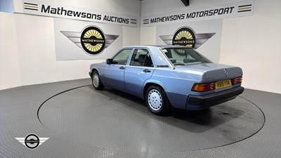 Lot 207 - 1991 MERCEDES 190E AUTO 2.6