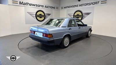 Lot 207 - 1991 MERCEDES 190E AUTO 2.6