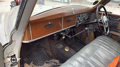 Lot 814 - 1957 ROVER 75