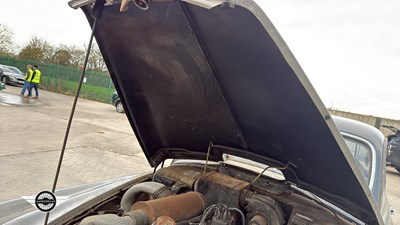 Lot 814 - 1957 ROVER 75