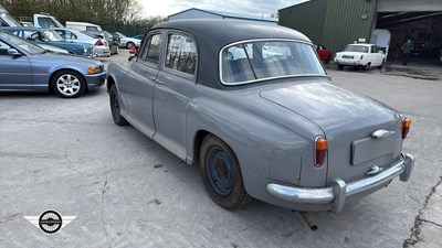 Lot 814 - 1957 ROVER 75