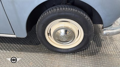 Lot 780 - 1959 MORRIS