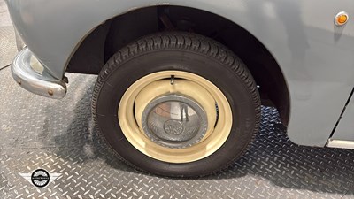 Lot 780 - 1959 MORRIS