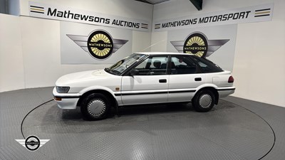 Lot 746 - 1990 TOYOTA COROLLA GL