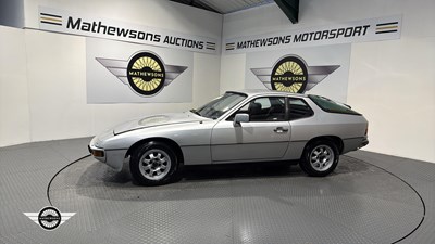 Lot 624 - 1980 PORSCHE 924
