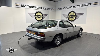 Lot 624 - 1980 PORSCHE 924