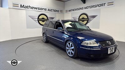 Lot 213 - 2006 VOLKSWAGEN PASSAT W8 4MOTION