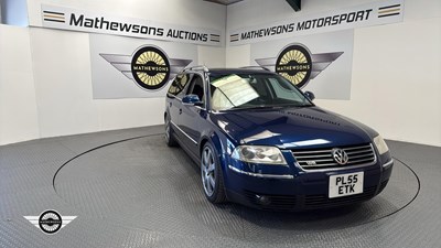 Lot 213 - 2006 VOLKSWAGEN PASSAT W8 4MOTION