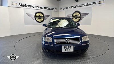 Lot 213 - 2006 VOLKSWAGEN PASSAT W8 4MOTION