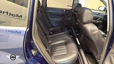 Lot 213 - 2006 VOLKSWAGEN PASSAT W8 4MOTION