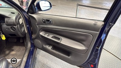 Lot 213 - 2006 VOLKSWAGEN PASSAT W8 4MOTION
