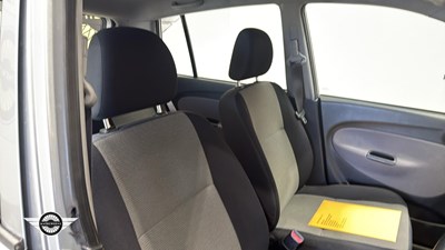 Lot 370 - 2003 DAIHATSU CHARADE SL
