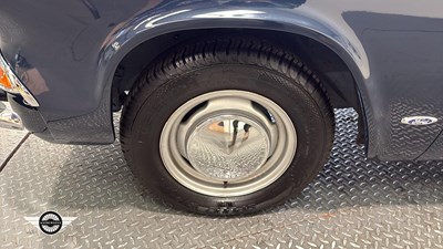 Lot 460 - 1966 FORD ANGLIA 307E VAN