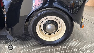 Lot 678 - 1953 FORD PREFECT