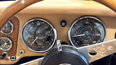 Lot 710 - 1960 TRIUMPH