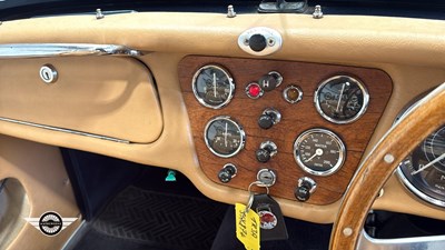 Lot 710 - 1960 TRIUMPH
