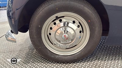 Lot 710 - 1960 TRIUMPH
