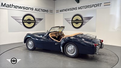 Lot 710 - 1960 TRIUMPH