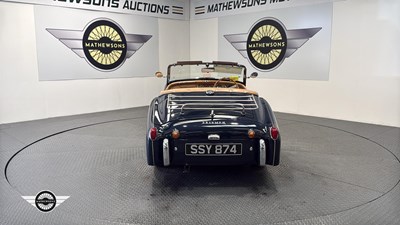 Lot 710 - 1960 TRIUMPH