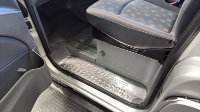 Lot 524 - 2008 MERCEDES VITO 115 SPORT CDI