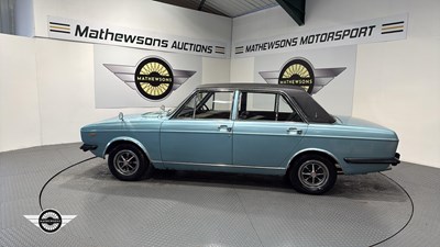 Lot 854 - 1974 HUMBER SCEPTRE