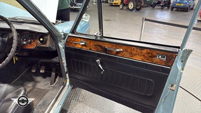 Lot 854 - 1974 HUMBER SCEPTRE