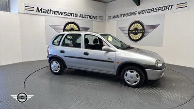 Lot 596 - 1998 VAUXHALL CORSA BREEZE HI-TORQ