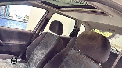 Lot 596 - 1998 VAUXHALL CORSA BREEZE HI-TORQ