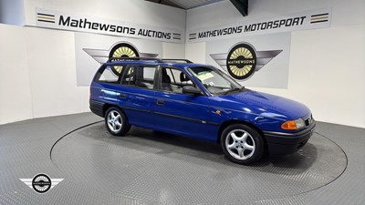 Lot 553 - 1995 VAUXHALL ASTRA ATLAS