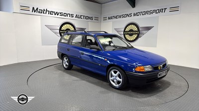 Lot 553 - 1995 VAUXHALL ASTRA ATLAS