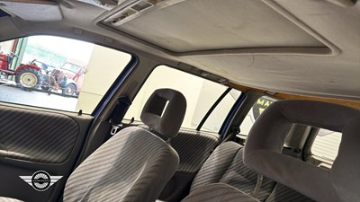 Lot 553 - 1995 VAUXHALL ASTRA ATLAS
