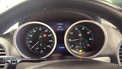 Lot 860 - 2006 MERCEDES SLK 350