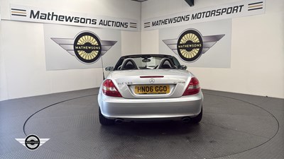 Lot 860 - 2006 MERCEDES SLK 350