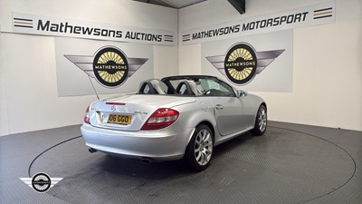 Lot 860 - 2006 MERCEDES SLK 350