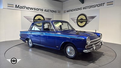 Lot 880 - 1965 FORD CORTINA SUPER
