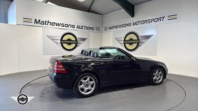 Lot 130 - 2003 MERCEDES SLK 230 KOMPRESSOR AUTO