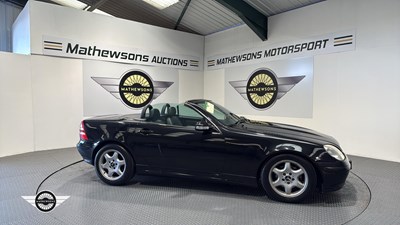 Lot 130 - 2003 MERCEDES SLK 230 KOMPRESSOR AUTO
