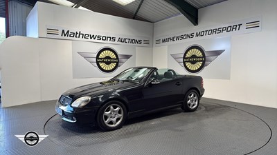 Lot 130 - 2003 MERCEDES SLK 230 KOMPRESSOR AUTO